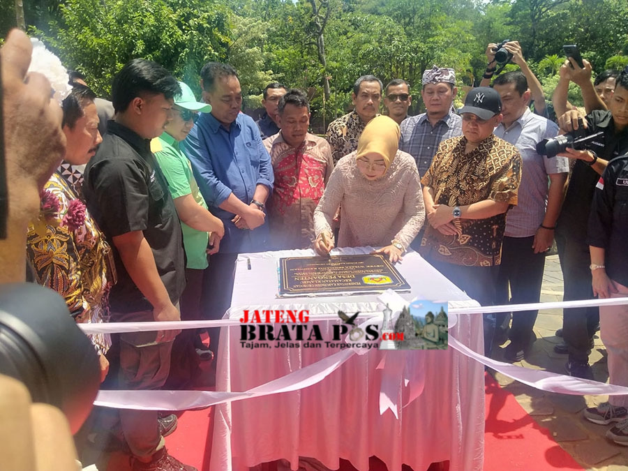 Sendang Keongan Klambu, Wisata Legendaris Kini Tampil Menawan