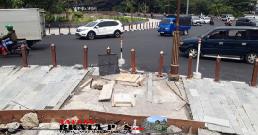 Proyek Simpang Lima Boyolali Molor, Kontraktor Didenda
